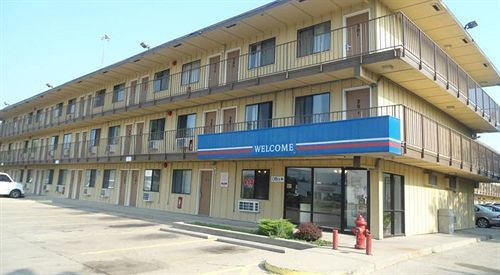 Travel Inn Sharonville Exterior foto